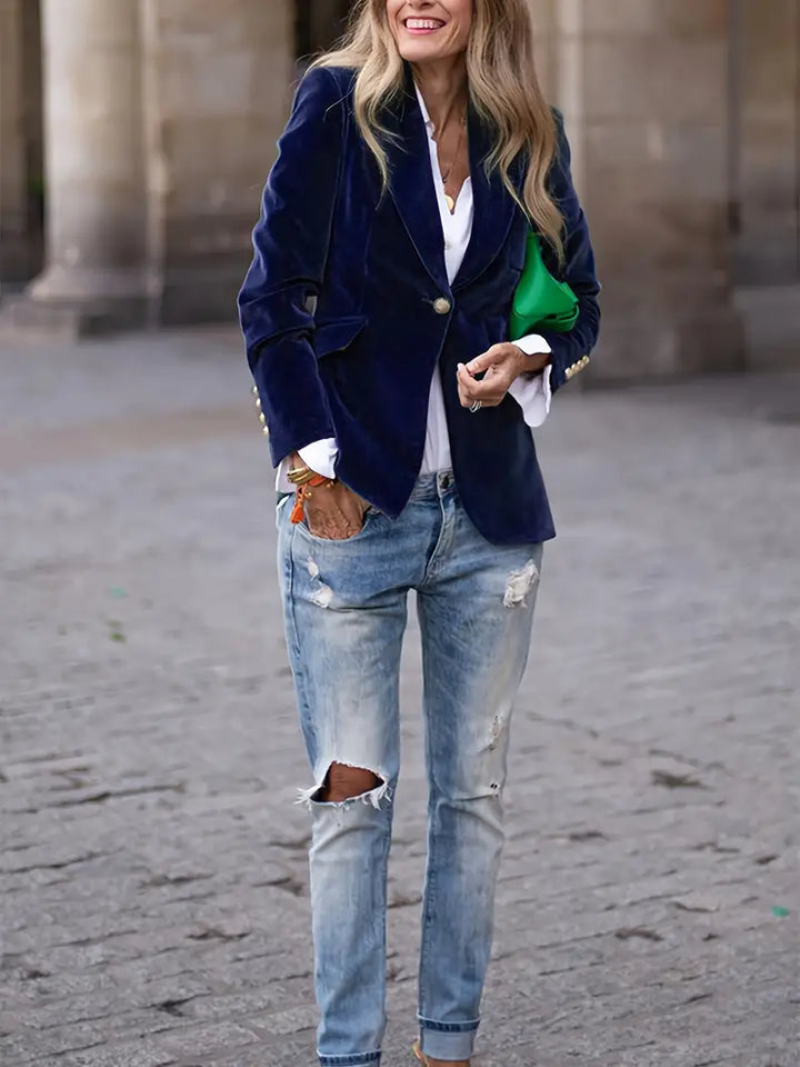 Debbie | Elegant Velvet Blazer