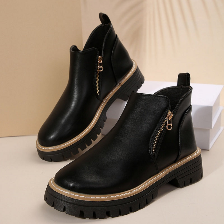 Carol | Elegant Ankle Boots with a Comfortable Fit