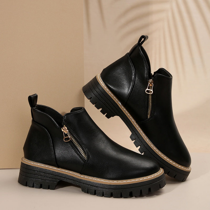Carol | Elegant Ankle Boots with a Comfortable Fit