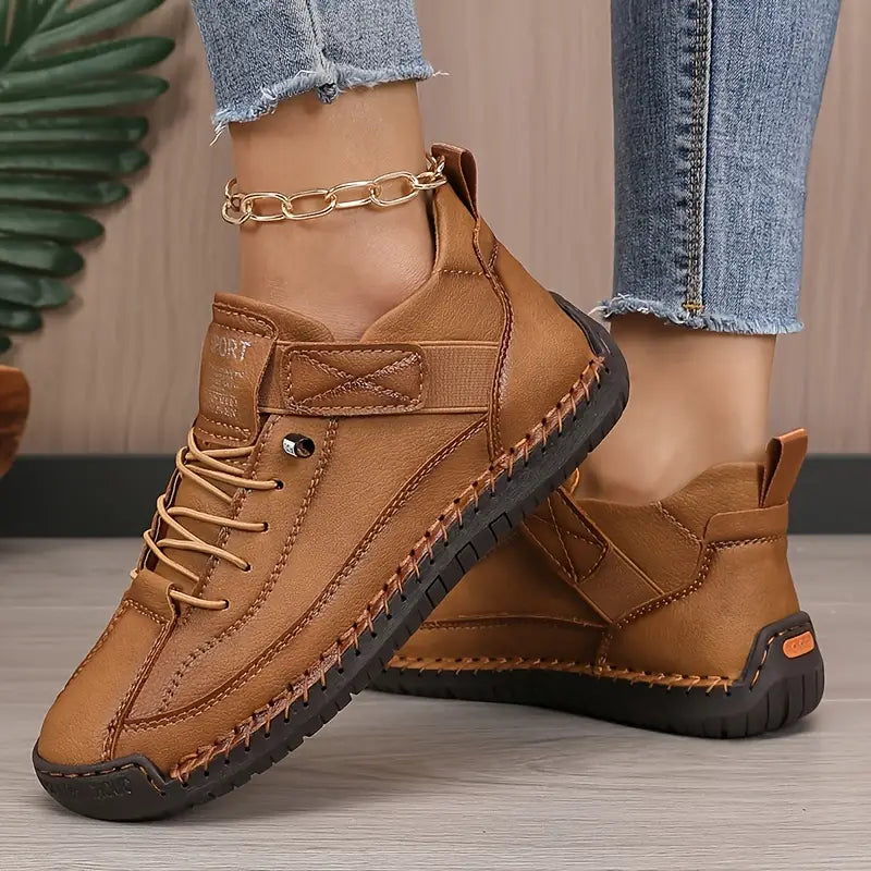 Joanne | Orthopedic Sneakers